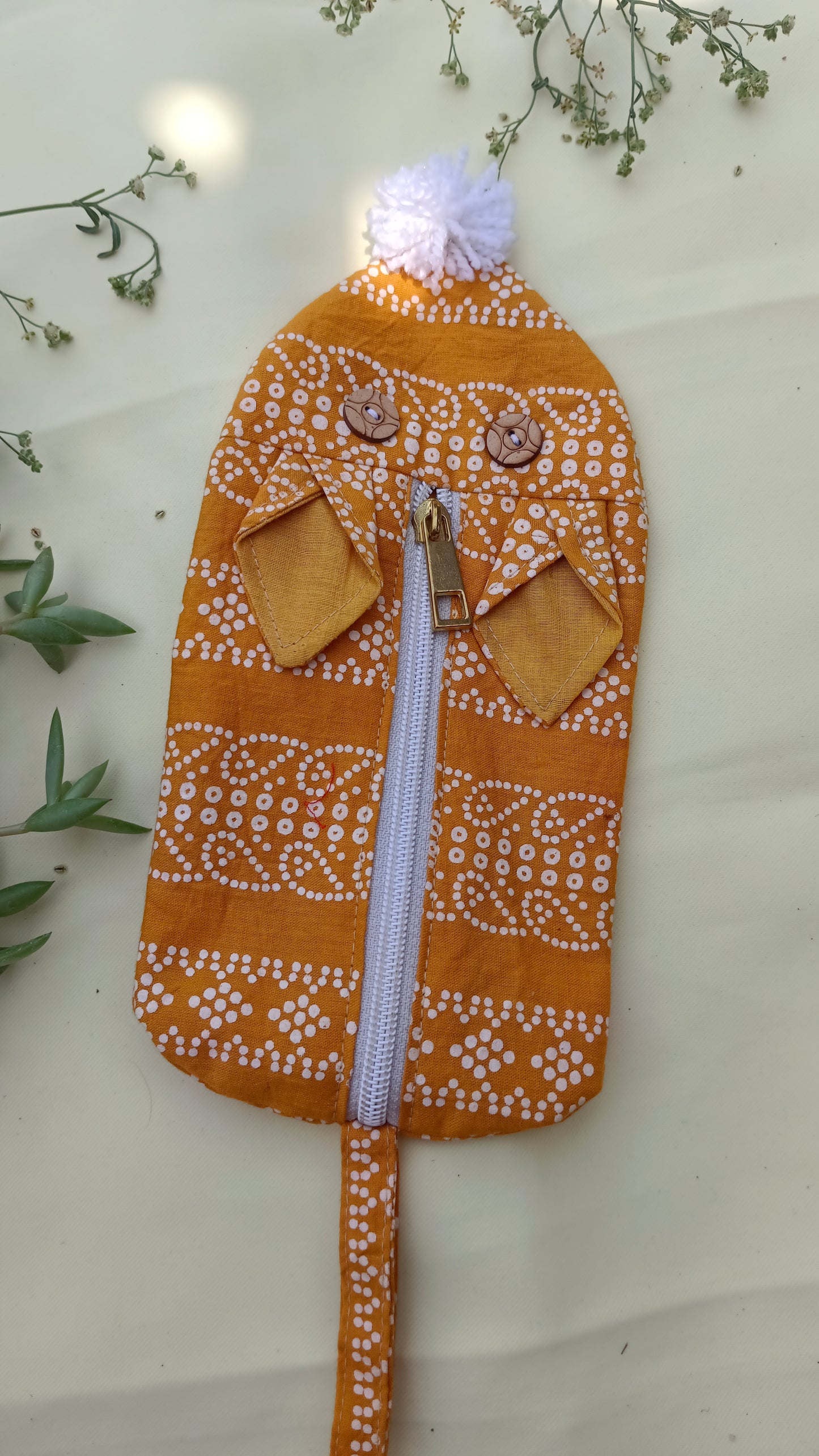 Upcycled Mouse-Shaped Pencil pouch